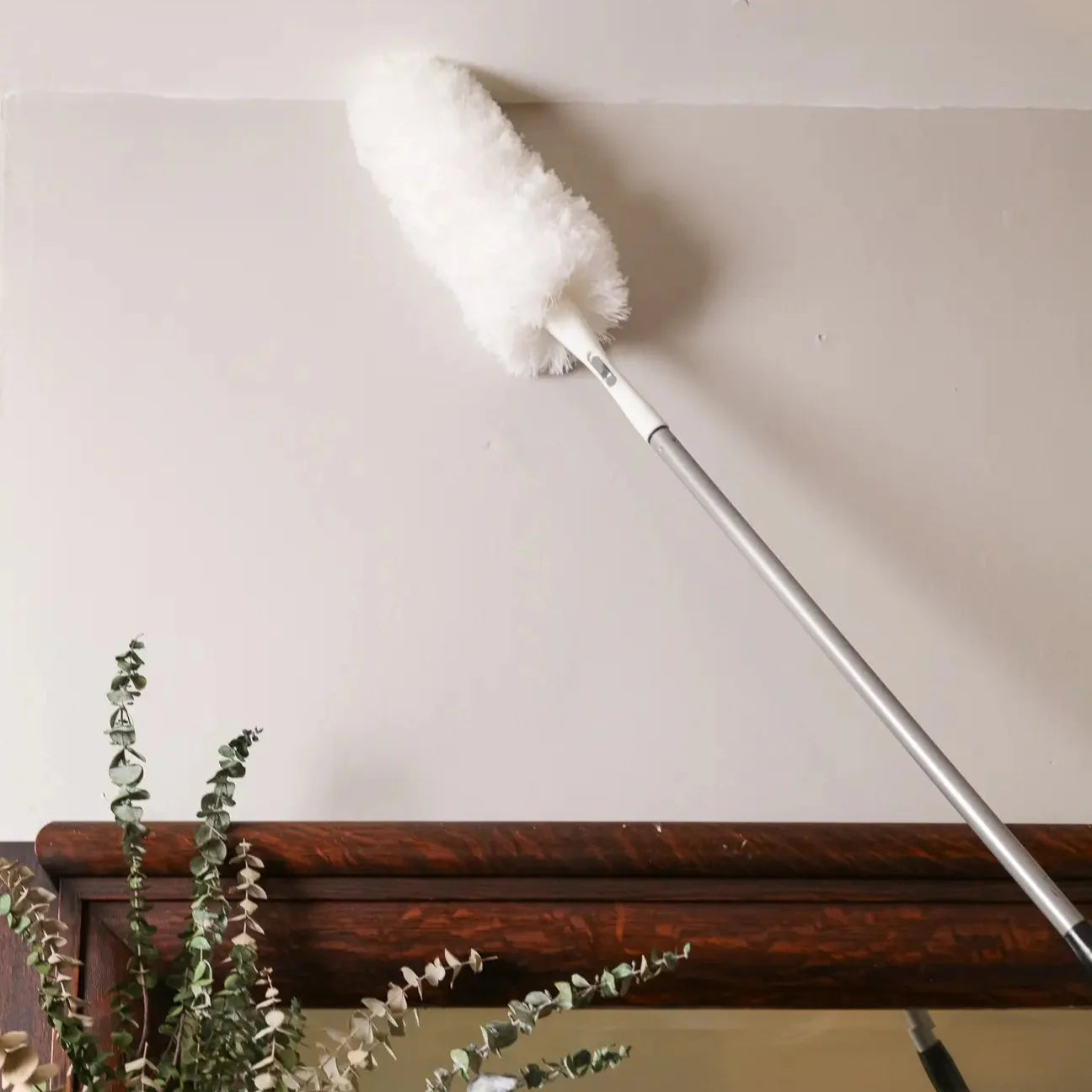 Microfiber Duster with Versapole | Extendable & Flexible
