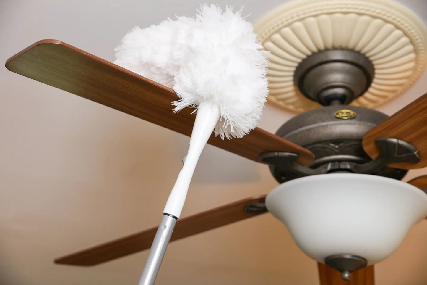 Microfiber Duster with Versapole | Extendable & Flexible